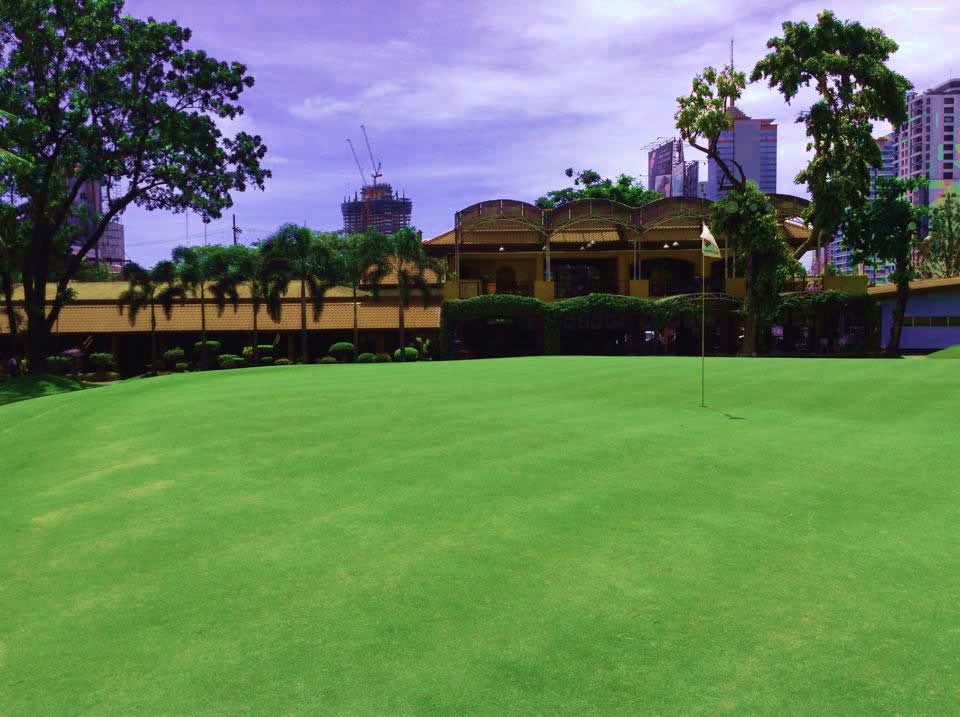 One of the most affordable golf courses is Camp Aguinlado Golf Club's. 