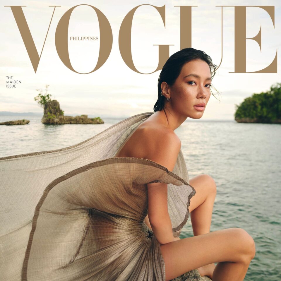 01 VOGUE PHILIPPINES COVER PHOTOGRAPH BY SHARIF HAMZA  MODEL CHLOE MAGNO  DRESS BY RAJO LAUREL e1661782495951