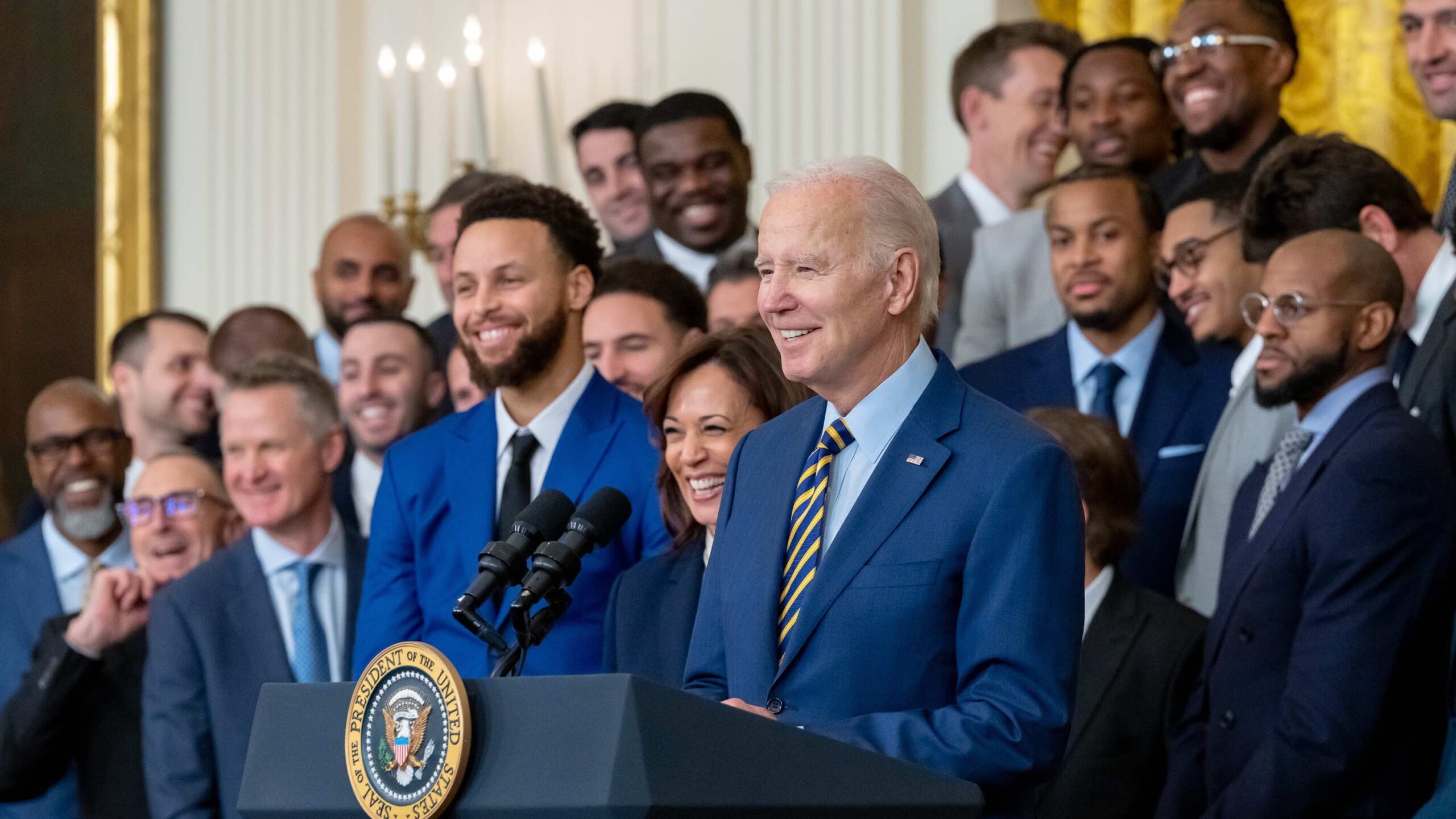 LOOK Warriors Get White House From President Biden The Game