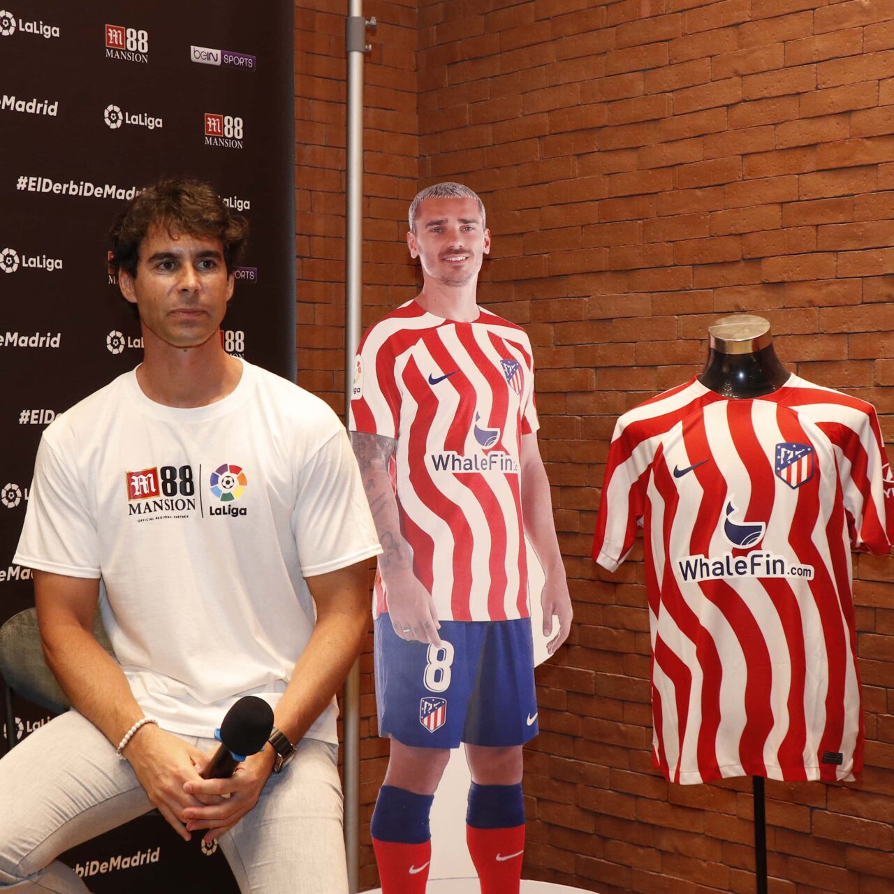 Tiago Mendes visits the Philippines as a LaLiga Ambassador