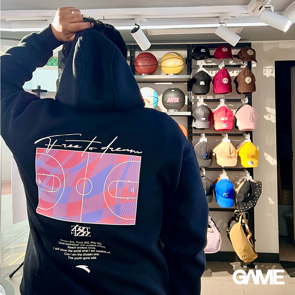 Anta's Free to Dream hoodie is perfect for a summer hooper
