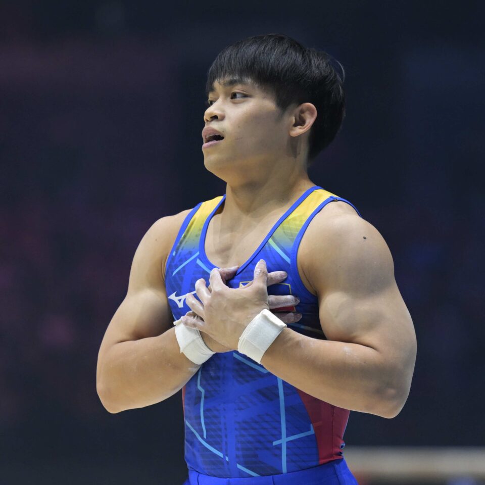 Carlos Yulo in the Doha leg of the FIG World Cup series