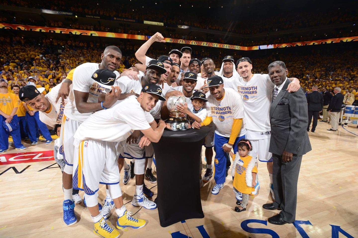 The Warriors Dynasty: Champions of the NBA in 2015