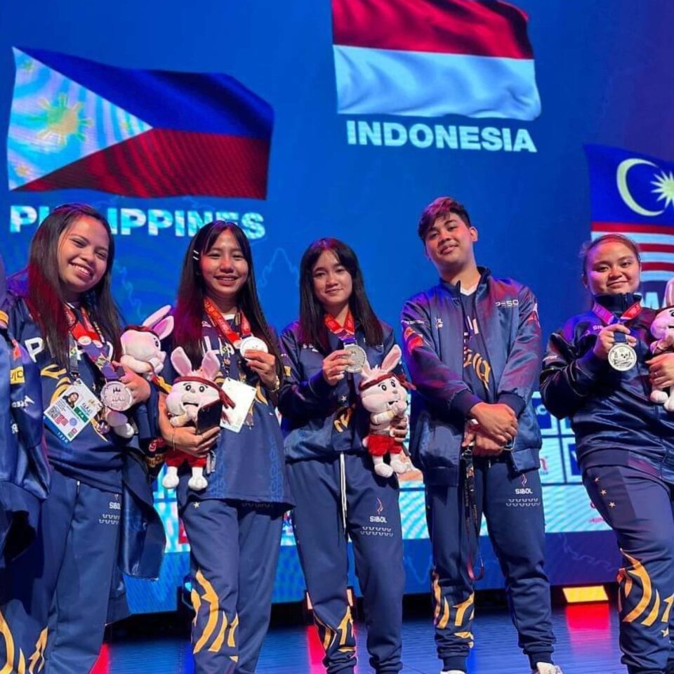The Mobile Legends Women's Team from the Philippines captures silver in the 2023 SEA Games