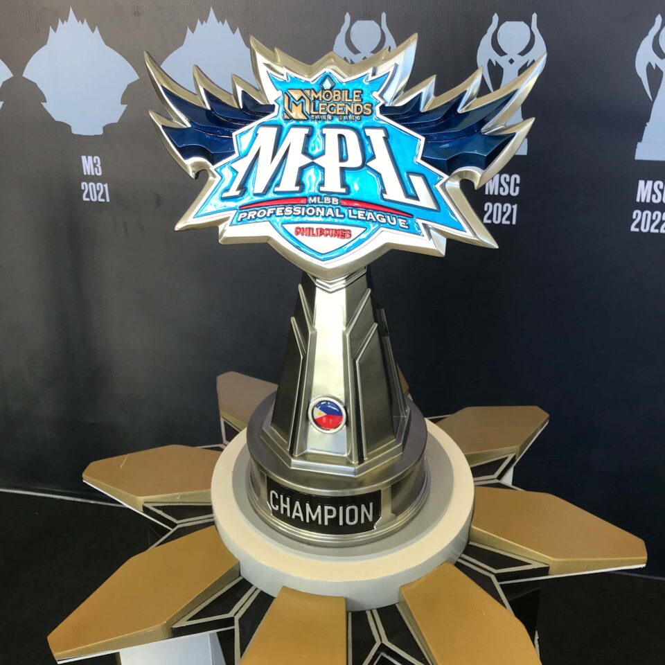 The MPL PH S11 trophy
