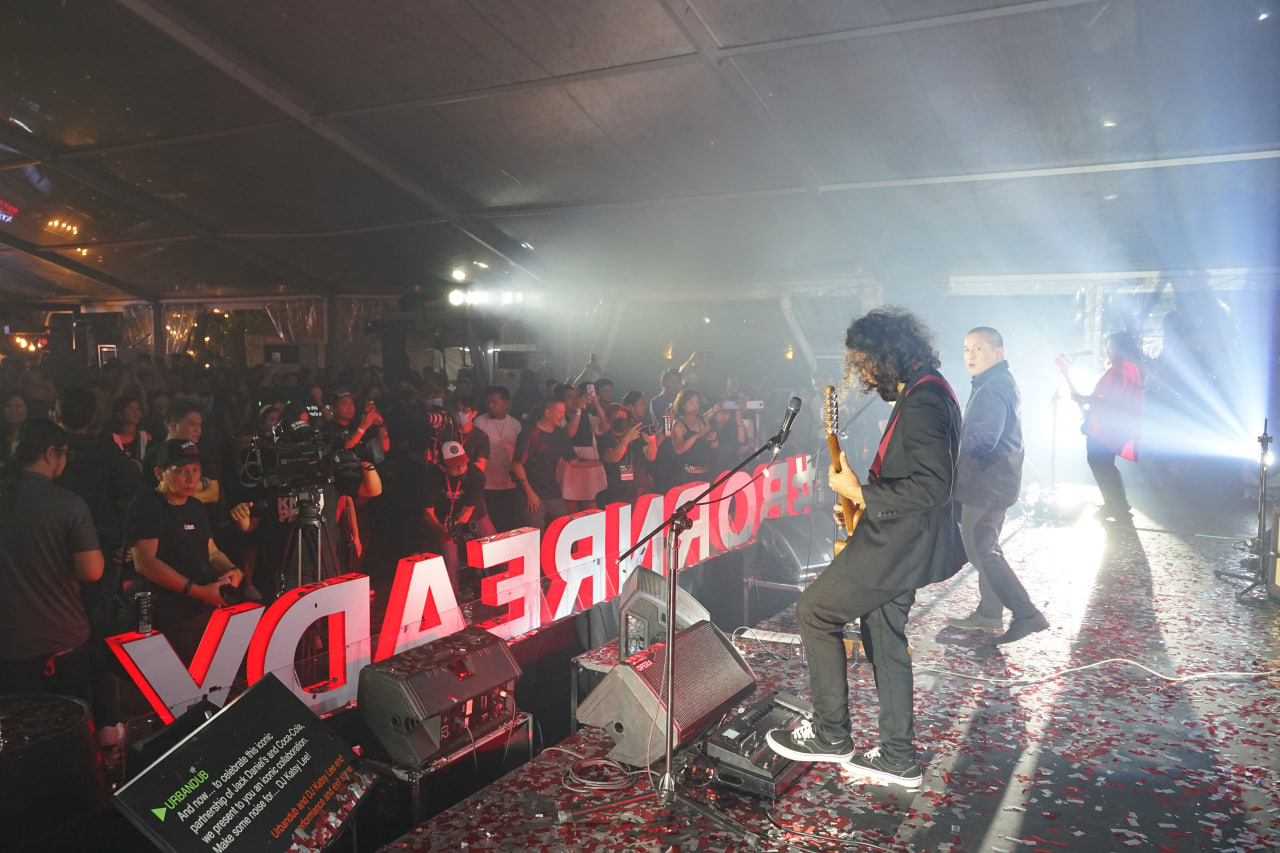 Urbandub's performance at the launch of Jack Daniel's partnership with Coca-Cola