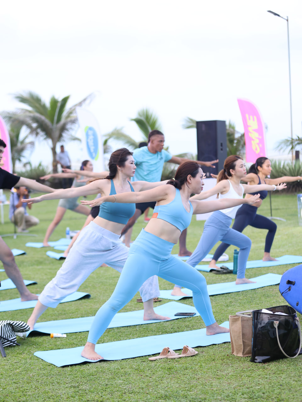 All the fitness and sports enthusiasts enjoyed the fresh air while getting a good workout in Joanne's yoga session. 