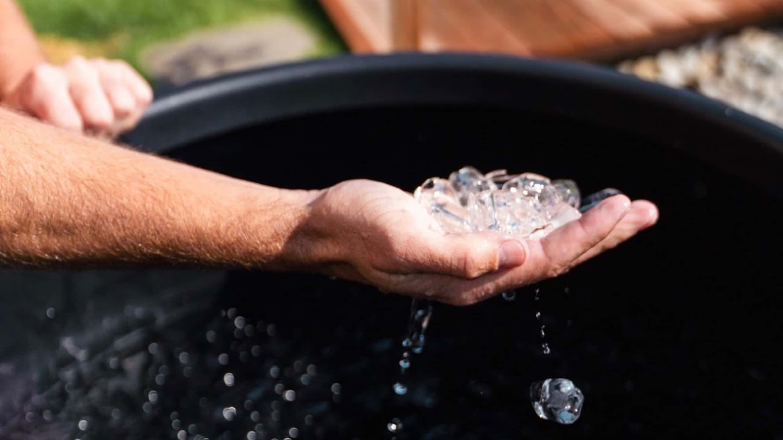 How to set up your own ice bath at home