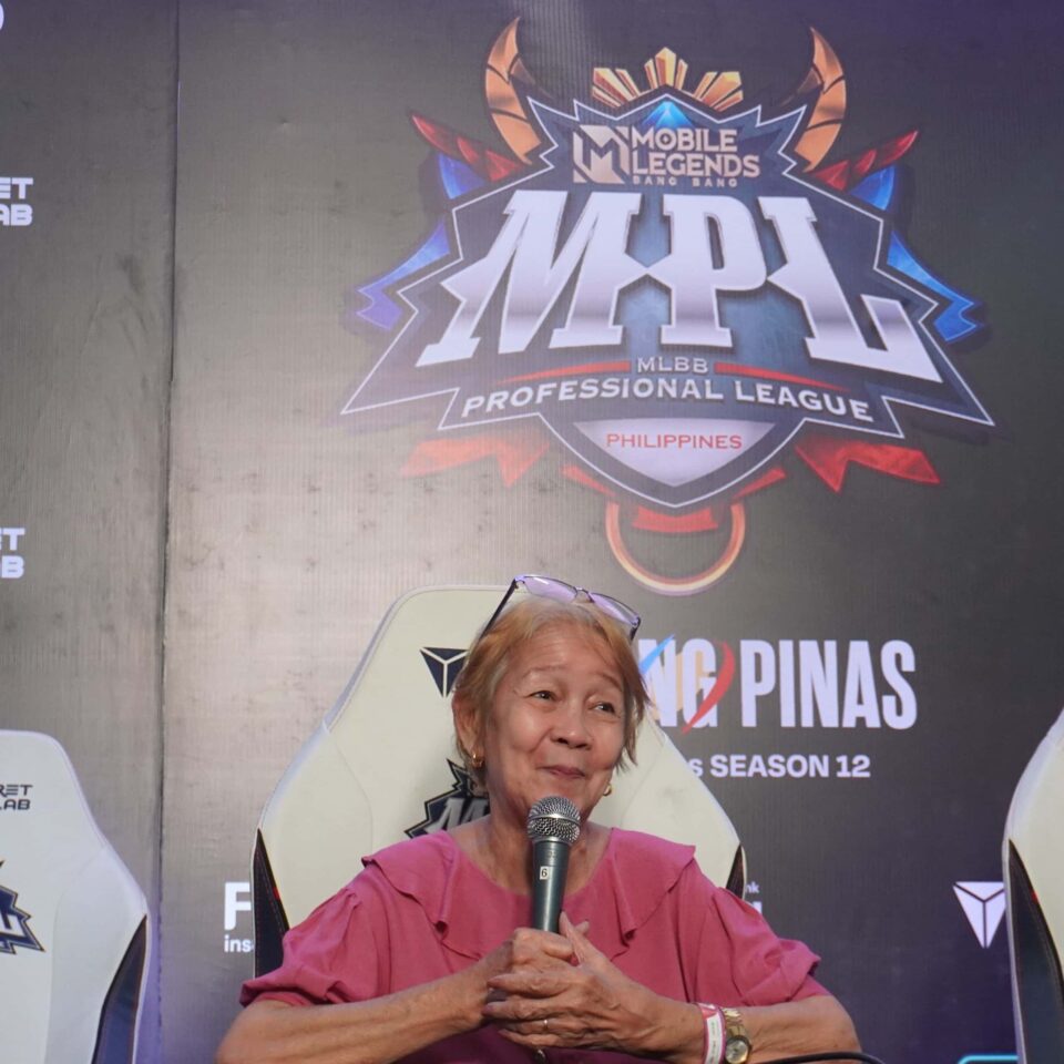 Meet Lola Gaming: The 74 Year Old Mobile Legends Streamer