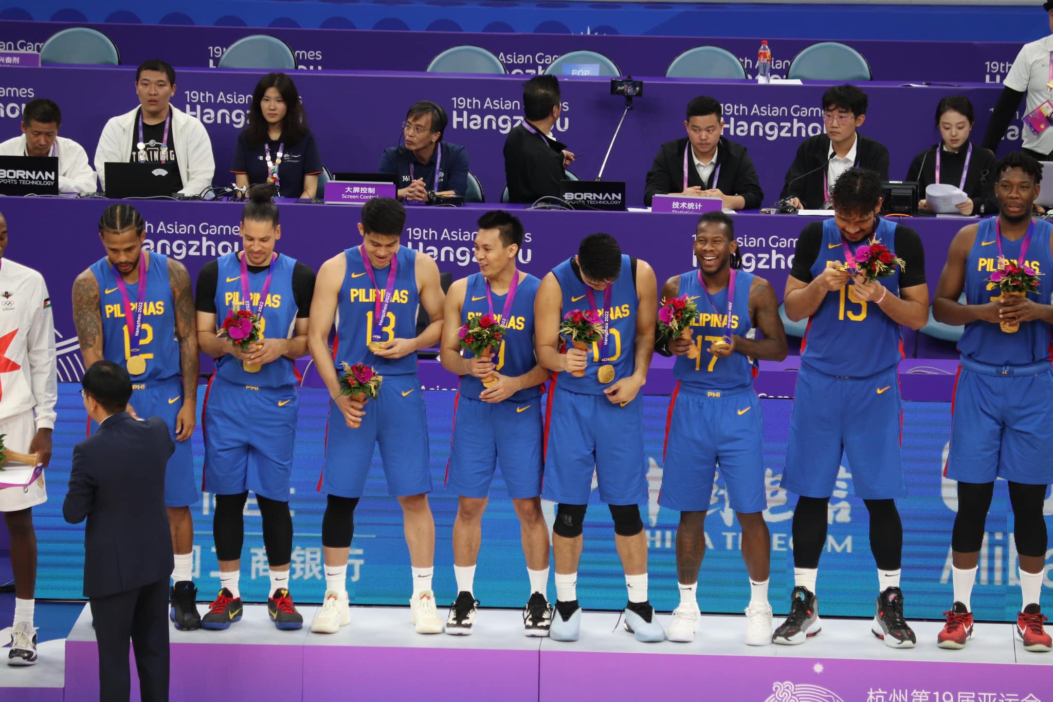 Gilas Pilipinas win the gold medal of the men's basketball tournament in the 19th Asian Games 