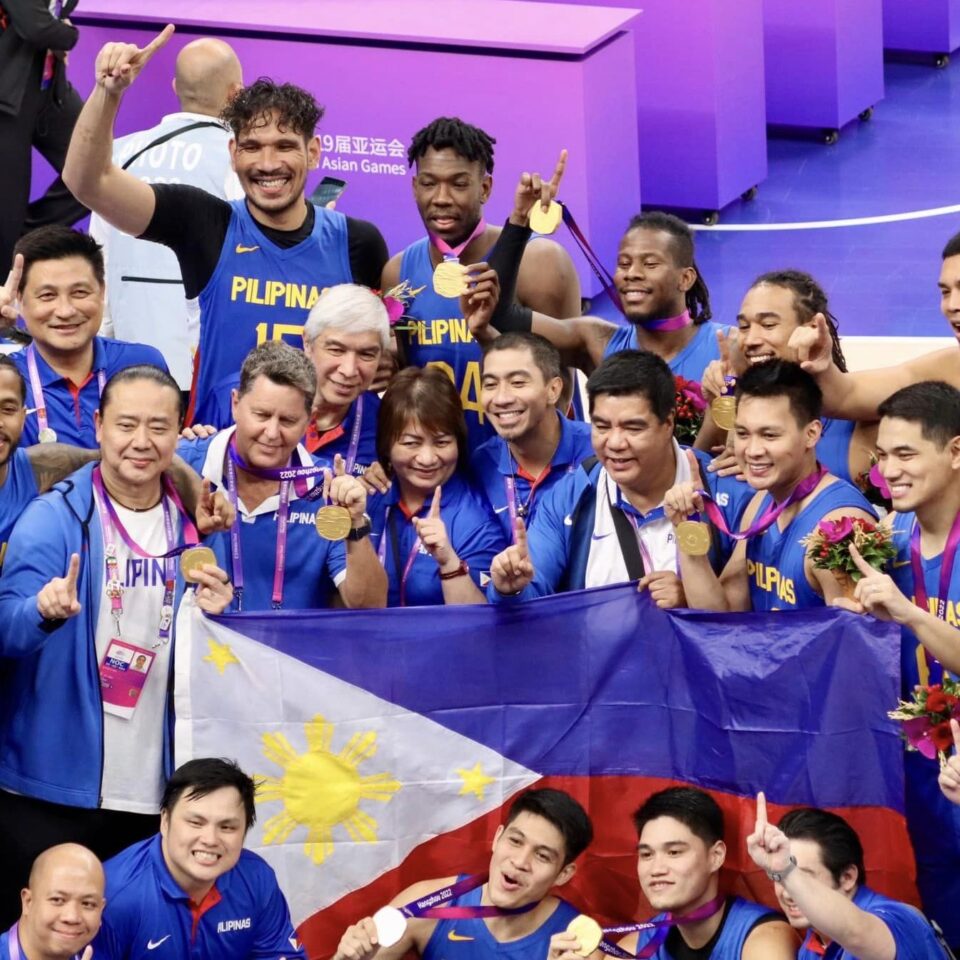 Gilas Pilipinas win the gold medal of the men's basketball tournament in the 19th Asian Games