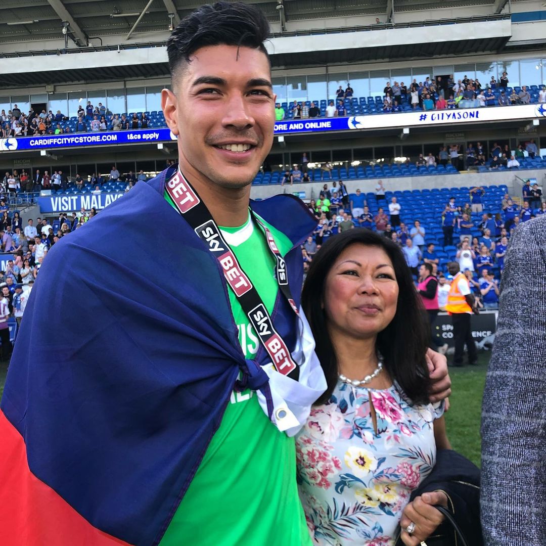 Neil Etheridge with his Filipina mother