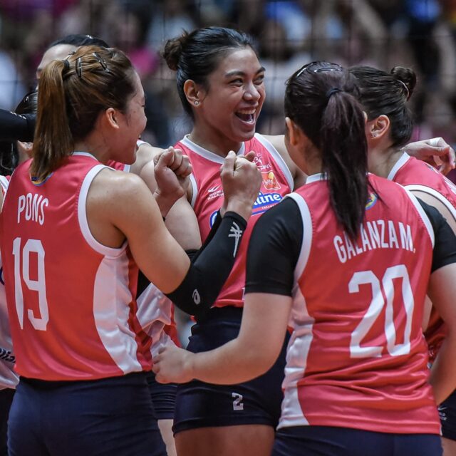 A shot of Alyssa Valdez and the Creamline Cool Smashers