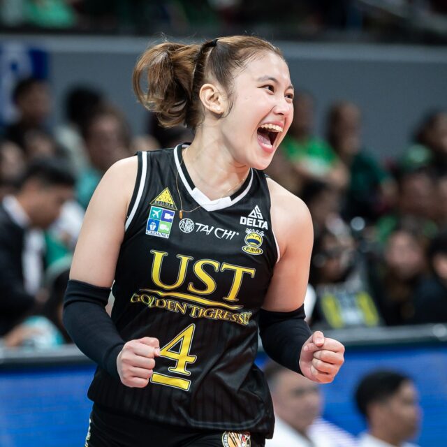 A shot of UST captain and Libero Detdet Pepito