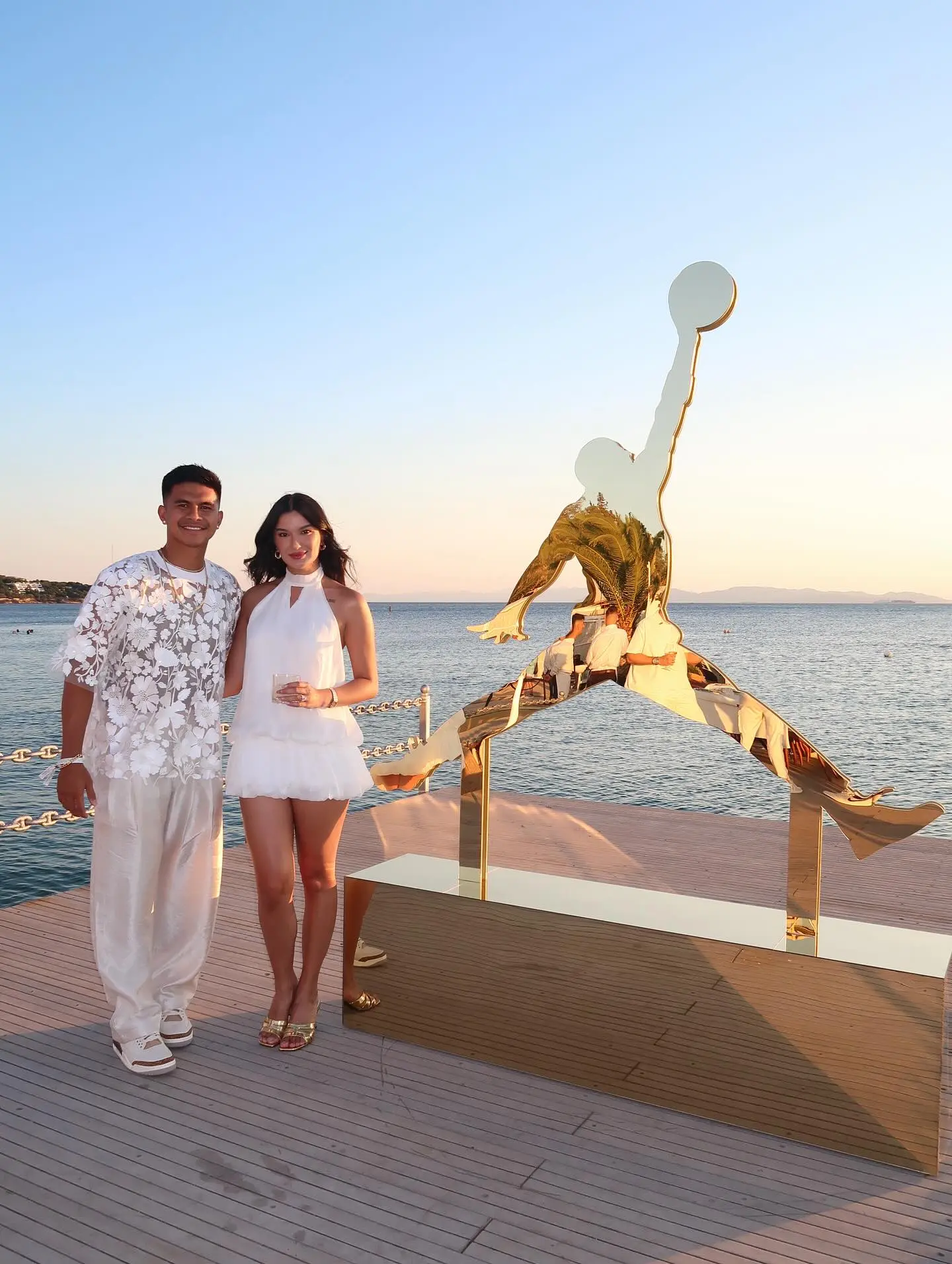 Kief-diana - the game A shot of Kiefer Ravena and Diana Mackey in Greece