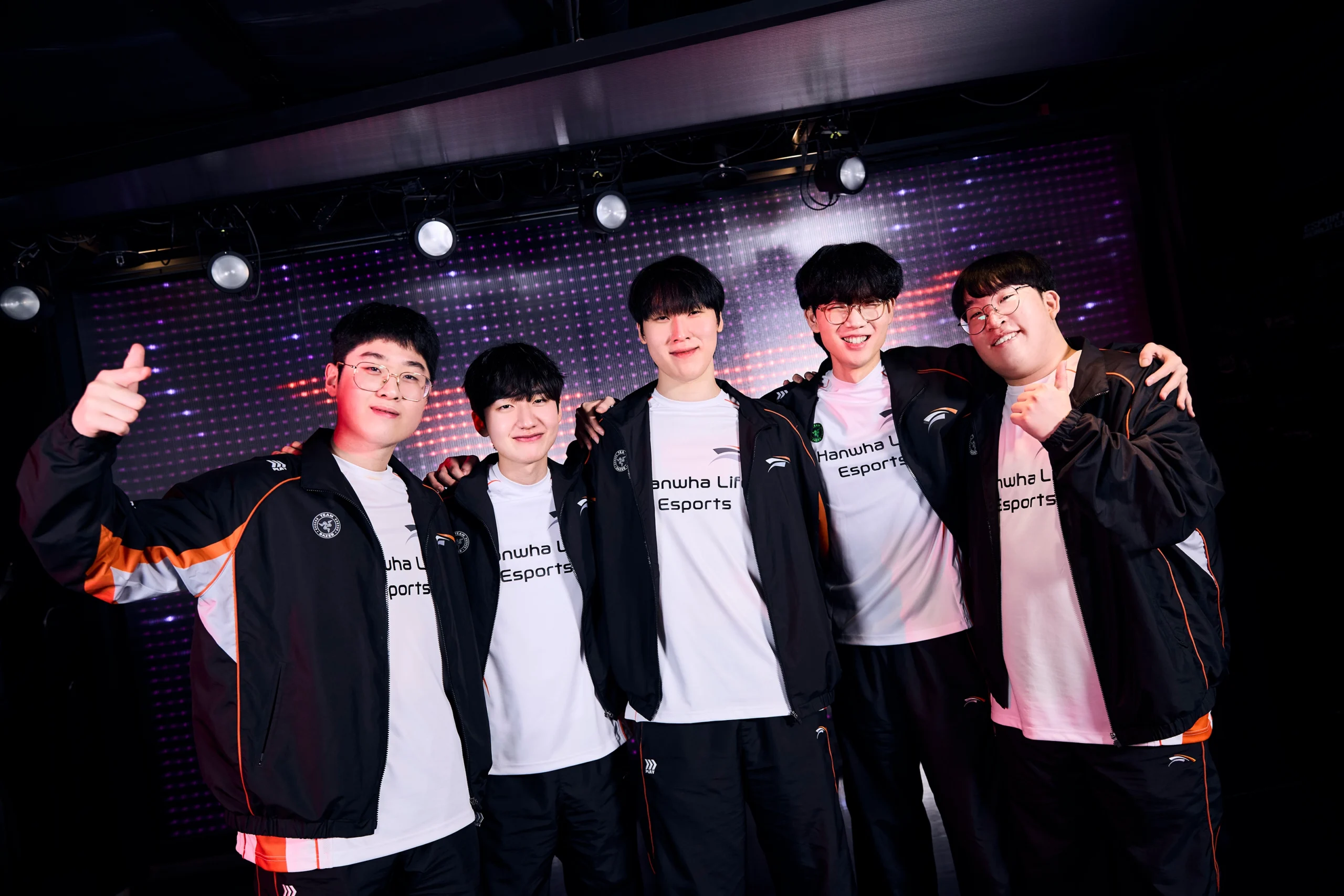 - the game 5 Teams to Watch Out For in Worlds 2025