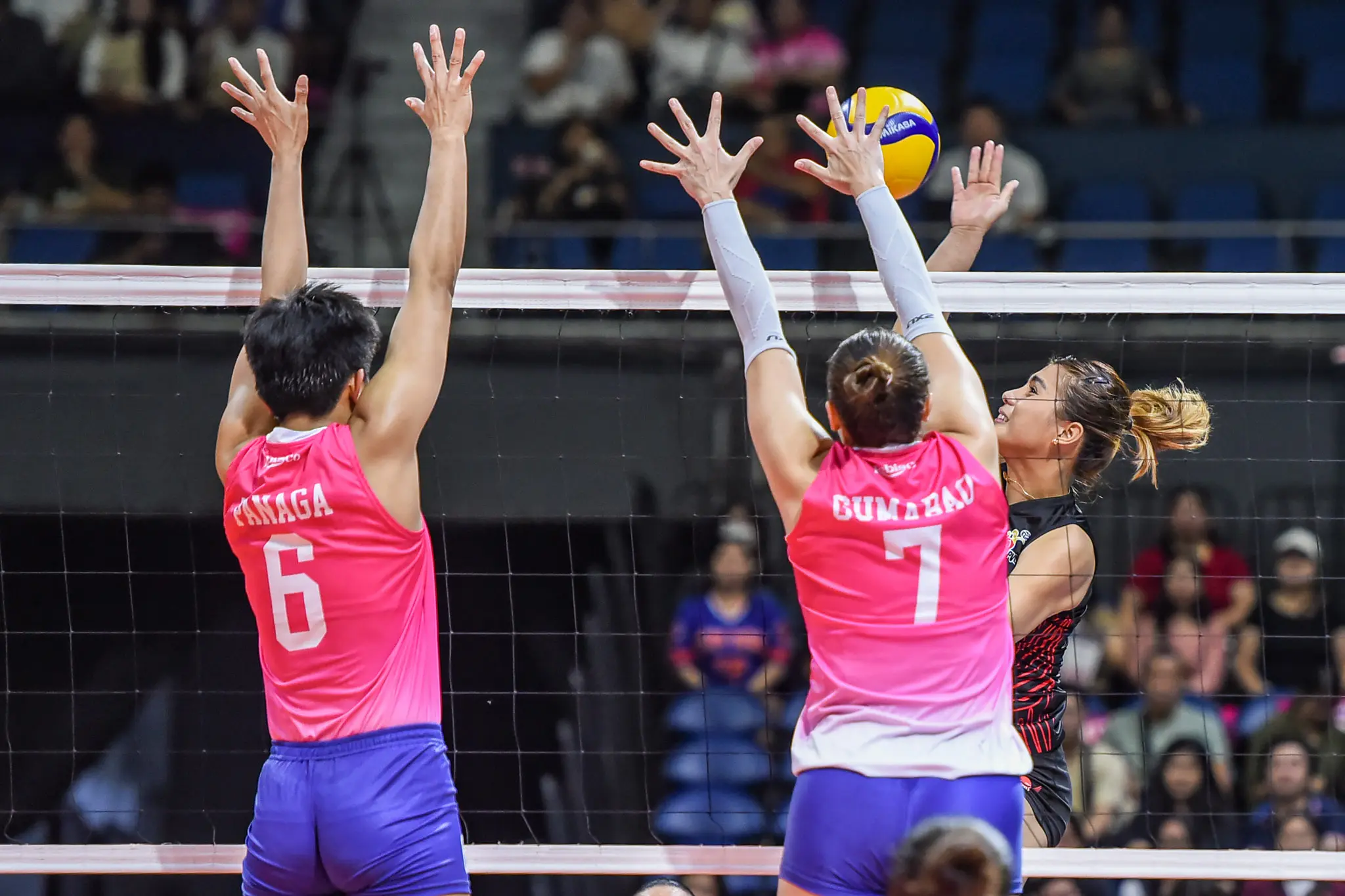 Pvl rc 25 petrogazz vs creamline - myla pablo-2614 - the game
